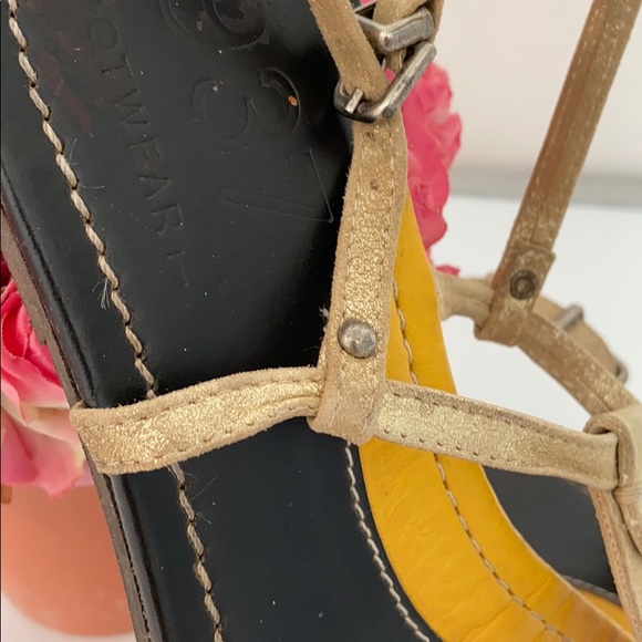 🍋Cute Matte Gold Leather Sandals - Picture 3 of 10